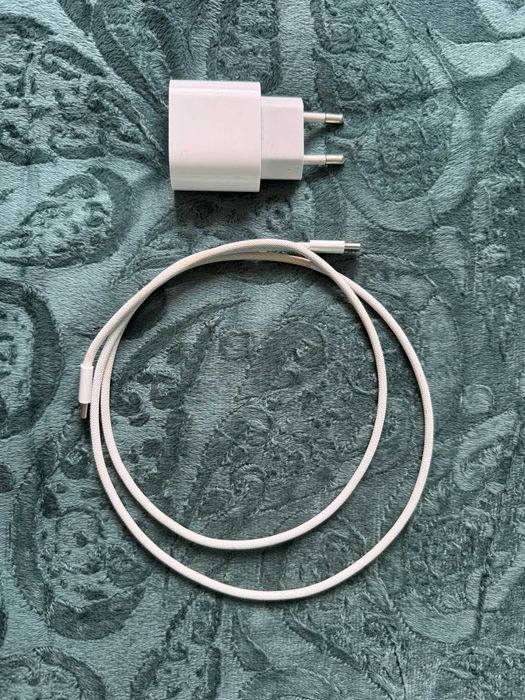 Oryginalna ładowarka Apple 20W