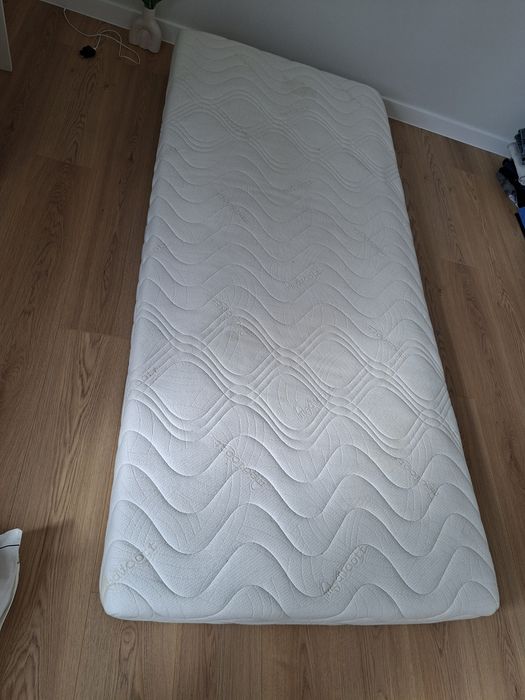 Materac 90cm x 200cm