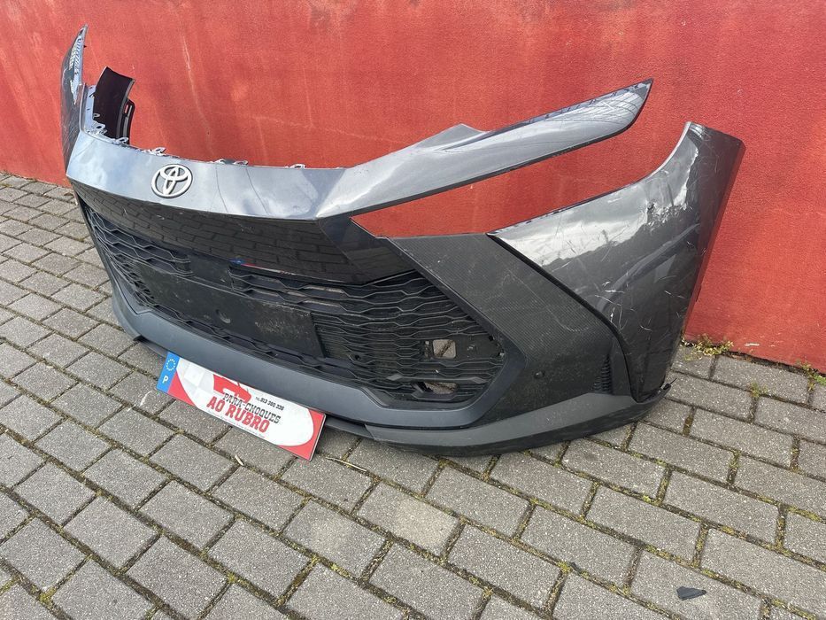 Parachoque Toyota CHR 2023
