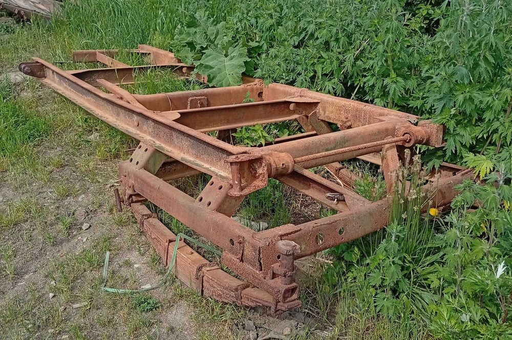 Запчастини до газон та зіл