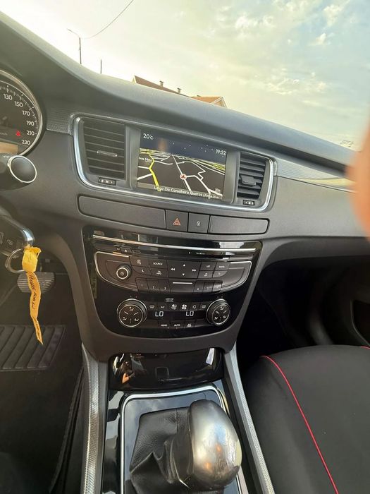 Peugeot 508 SW 1.6 e-HDi Allure 2-Tronic 105g — foto 6