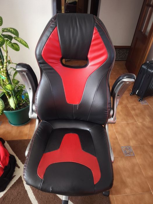 Cadeira Gaming Staple's