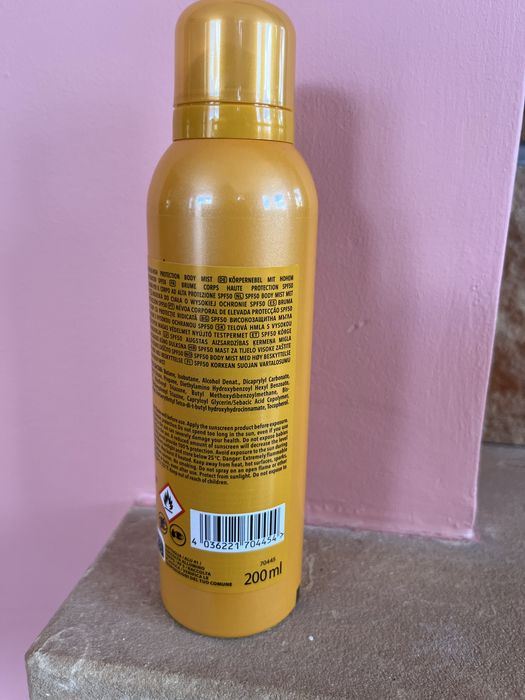 Mgiełka do ciała SPF 50
