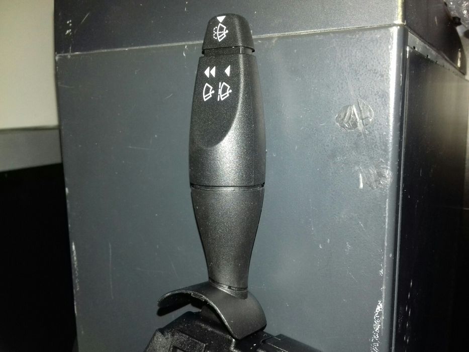 Comutador escovas Focus MK1 Novo