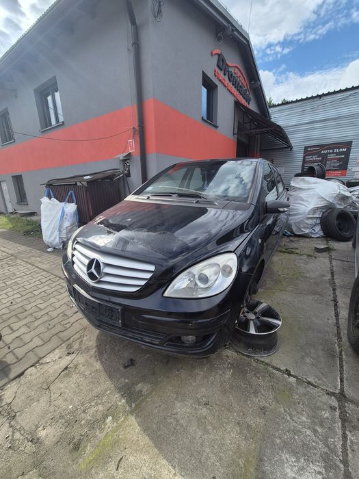 Mercedes b180 1.7 cdti na czesci