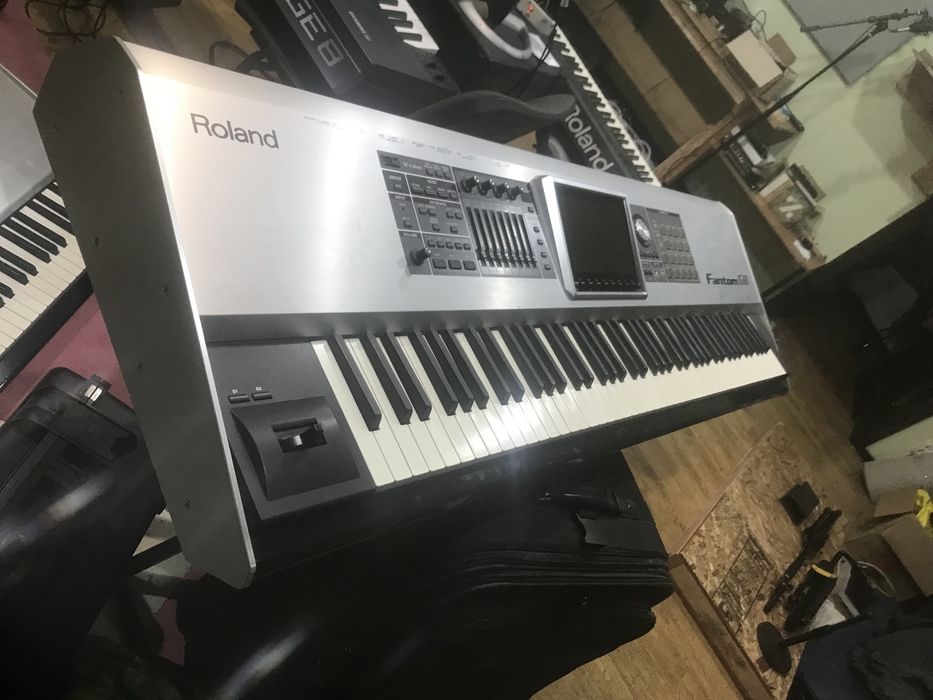 Roland fantom g8