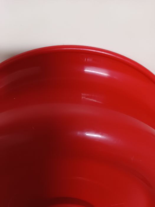 Prato bebé para aquecimento alimentos.