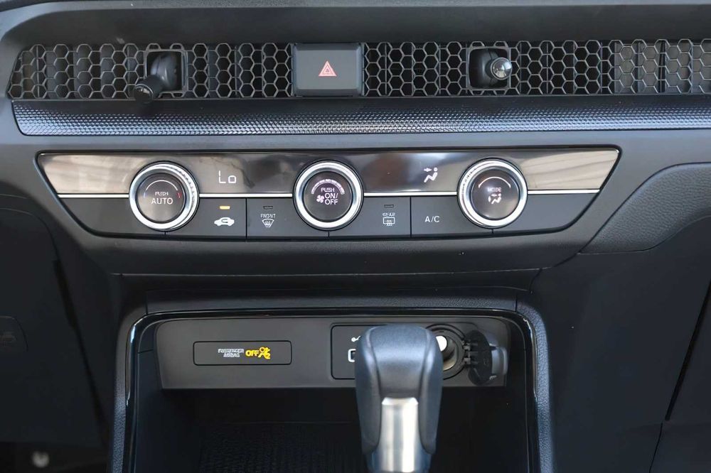 Honda CR-V      2024