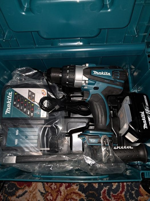 Makita dhp 458 wiertarka wkrętarka udarowa prezent