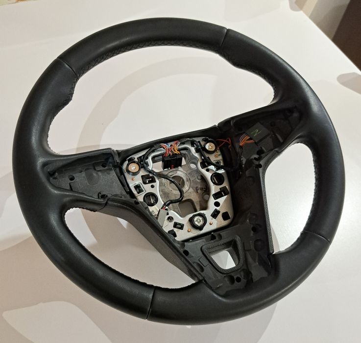 Kierownica Opel Insignia A LIFT