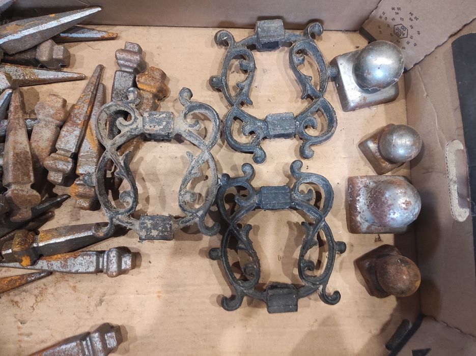 Elementy kute do ogrodzenia