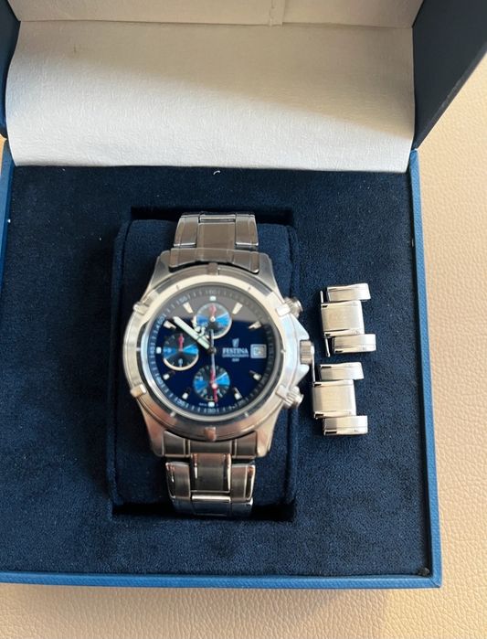 Relógio Festina Chronograph F14 (OS60) – Caixa e Manual Originais