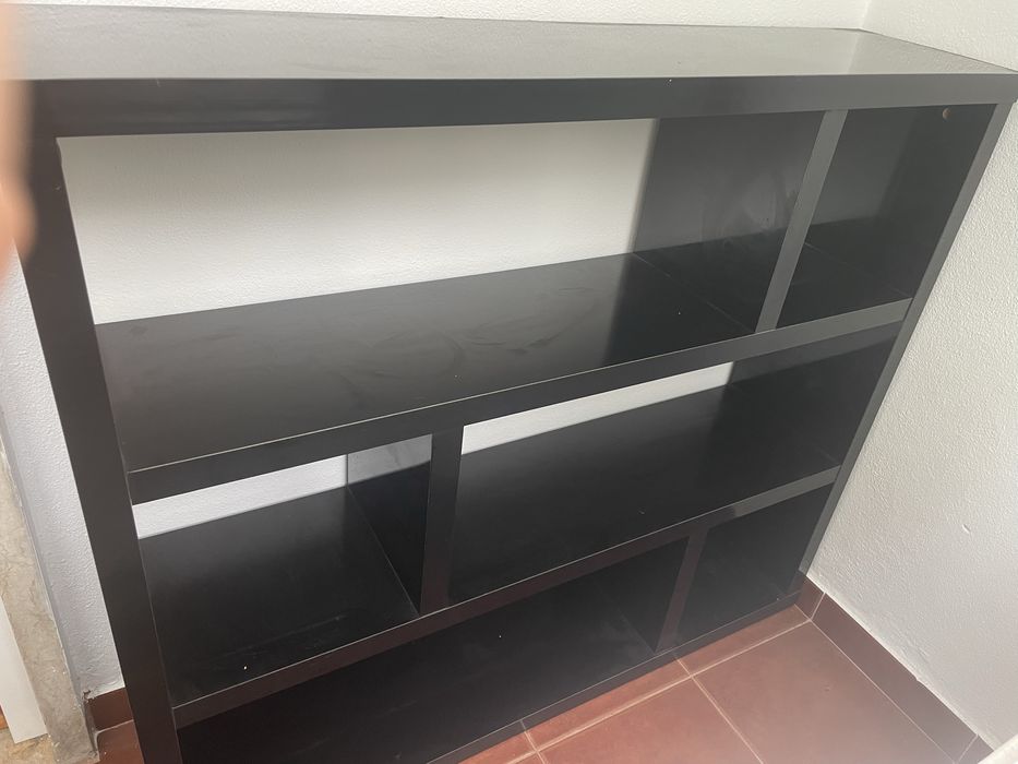 Vendo Estante preta IKEA