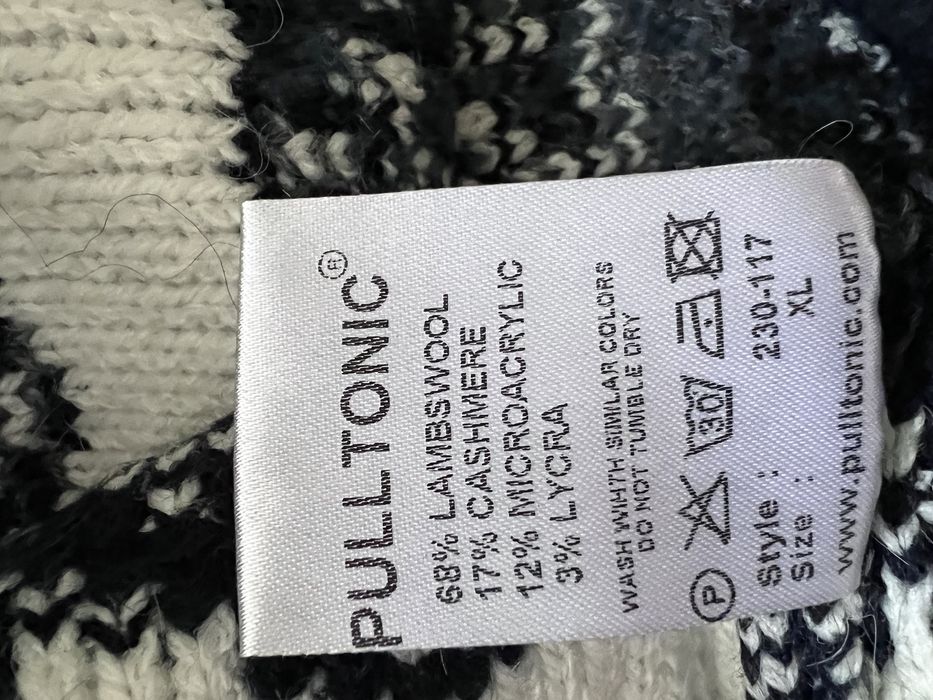 Светр чоловічий- новий