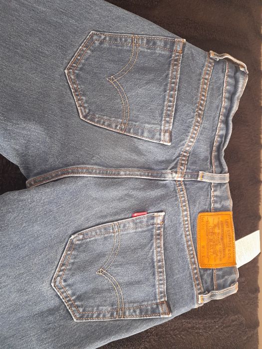Calcas Levis 511
