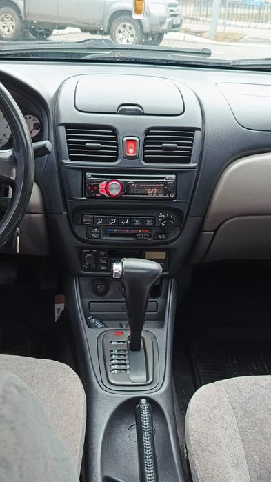 Продам Nissan almera автомат