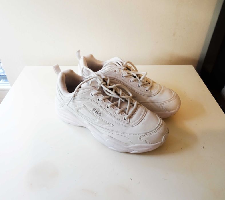 Białe buty sportowe Fila 37 sneakersy