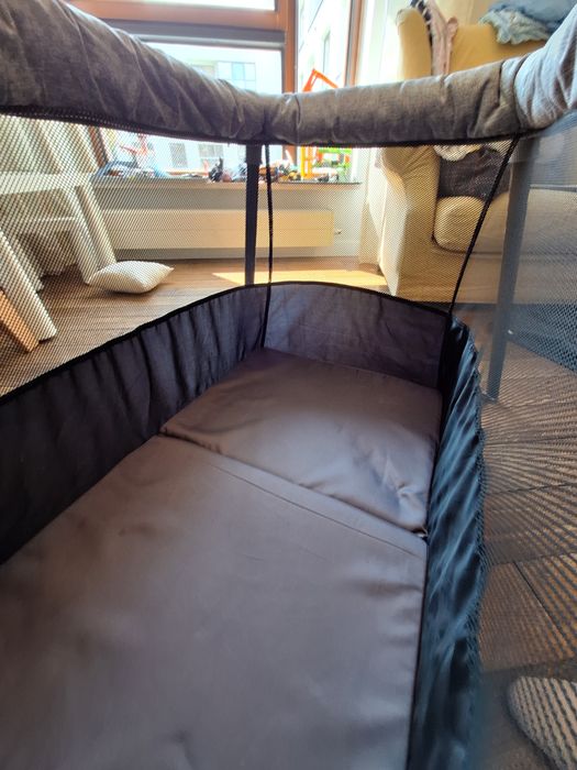 Łóżeczko turystyczne kojec w Titaniumbaby Travel grey - stan idealny