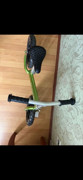 Біговел Cruzee Green