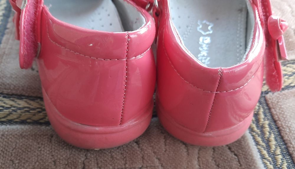 Туфлі р.30, ст.17,5см, дівчинка