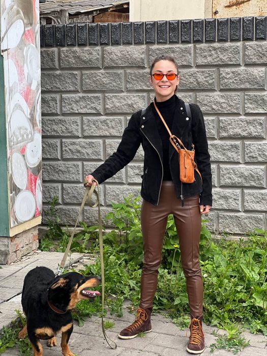 Підрощений песик - Добрим людям.