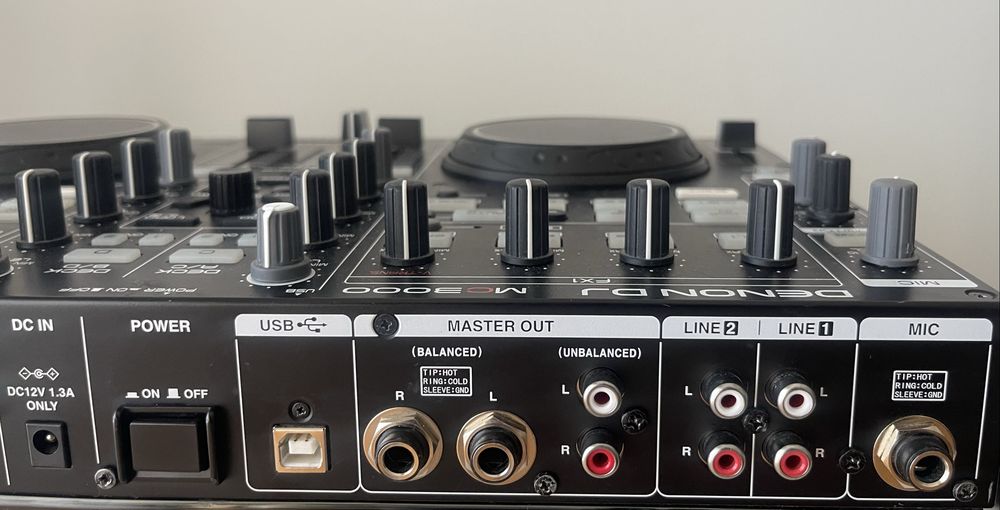 Denon MC3000 Controller488739405332500482