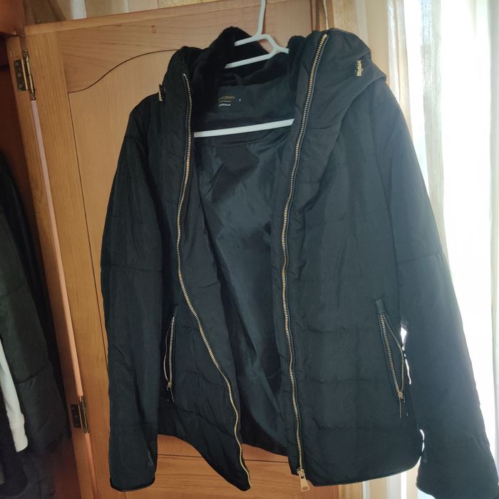 Vários casacos m e s