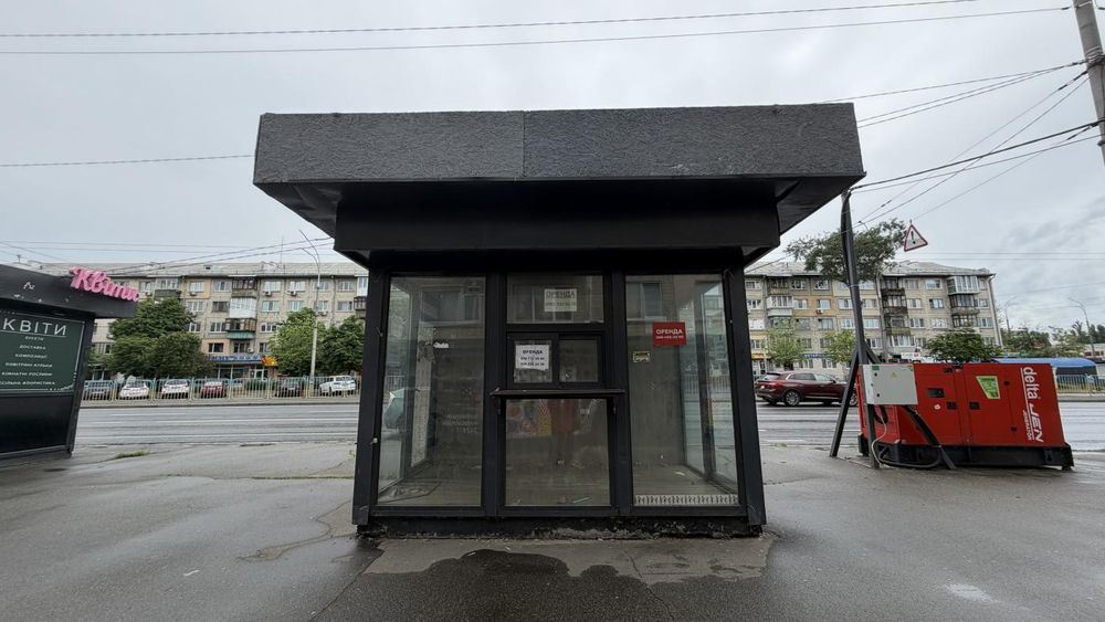 Оренда на пр-ті. Воскресенський, 35 МАФ на 8 м², без комісії