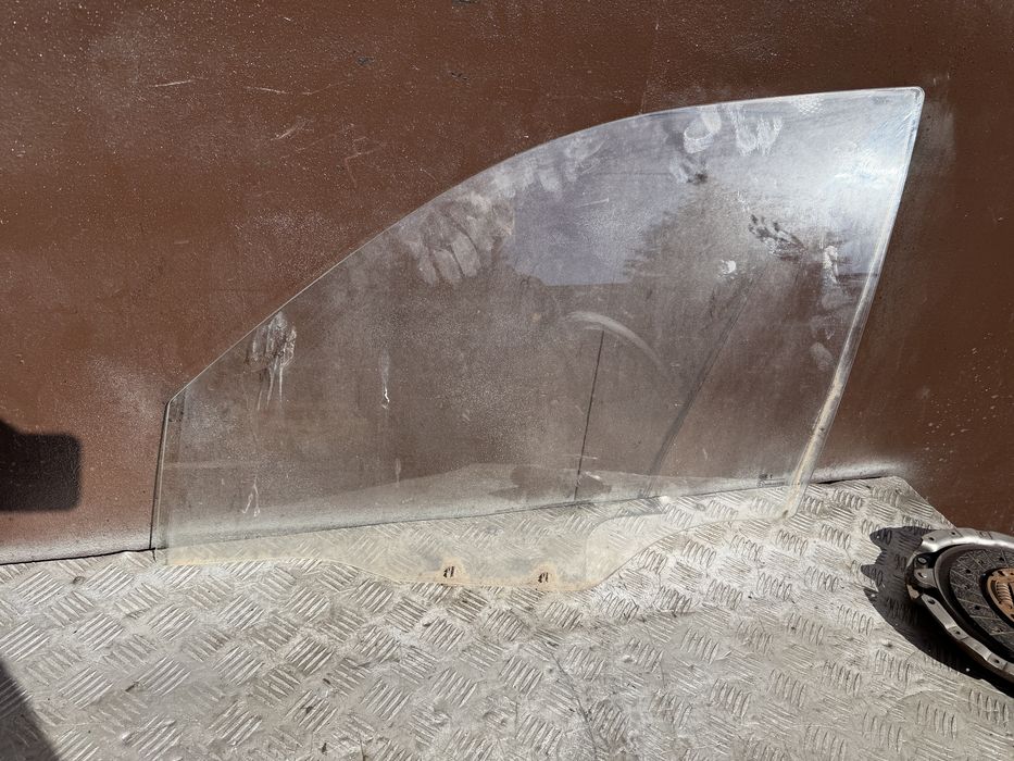 Стекло водителя Део ланос daewoo lanos год 11 пробег 47 тыс