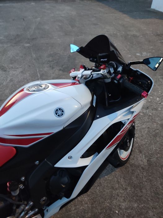 Yamaha YZF -  R6