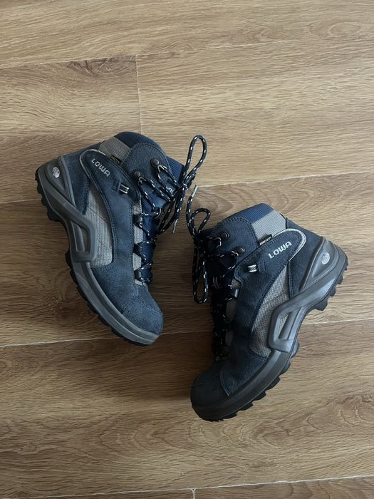 Черевики демісезонні Lowa Core-tex