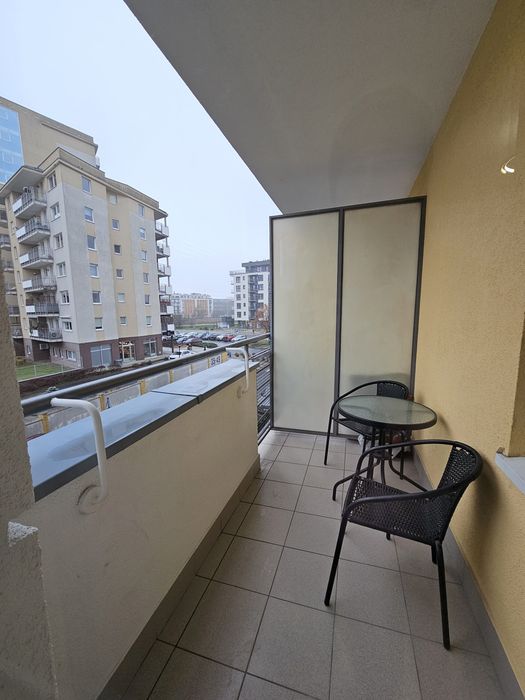 Mieszkanie do wynajecia os. Polanka (kawalerka) Poznań 40 m2 basen i korty tenisowe