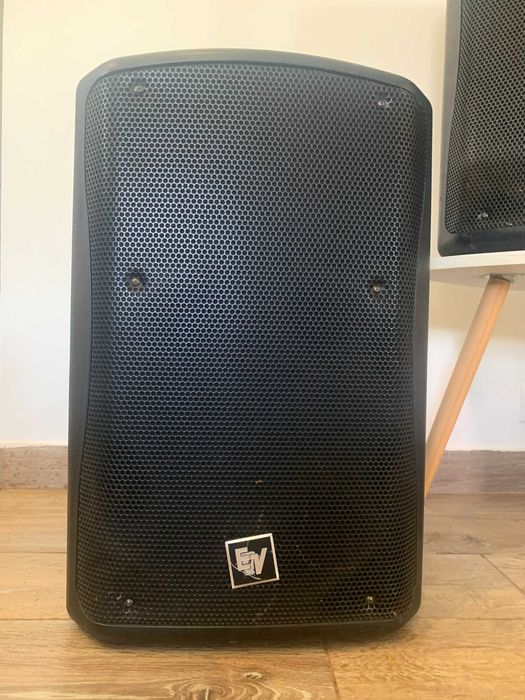 Electro Voice Colunas ZX5-60 em Boa Estado