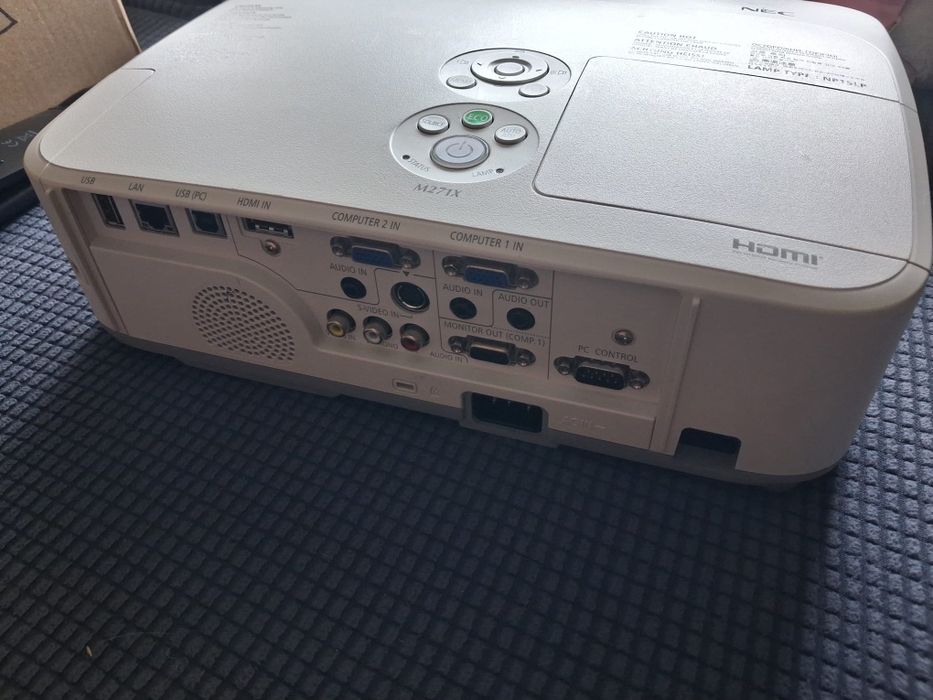 Projetor NEC M271X