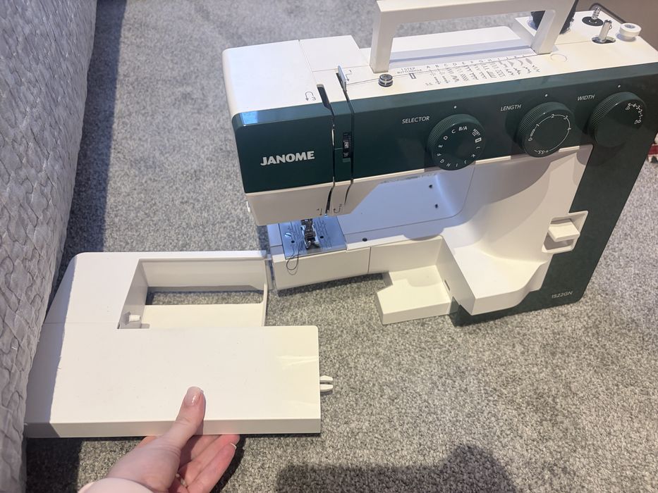 Maszyna do szycia JANOME 1522 GN