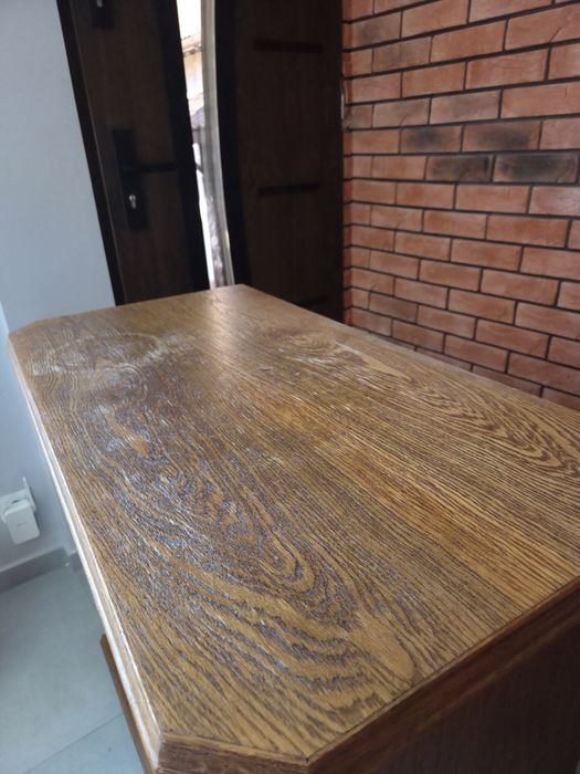 Komoda dębowa w stylu klasycznym / retro – solidna