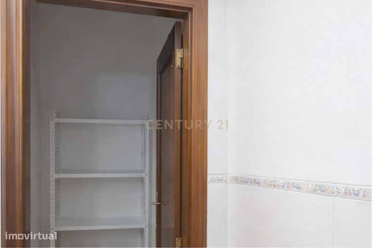 Predio com 2 andares,  Crato, Portalegre