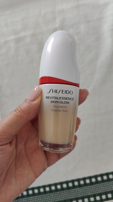 Base facial Shiseido