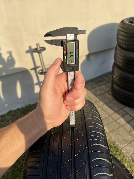 4szt! Opony letnie continental 215/60R17 bieżnik 5.5mm Dot 4921