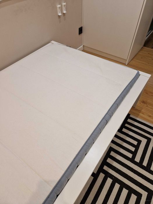 Estrutura de cama MALM, colchão VESTERÖY e Estrado de ripas LINDBÅDEN