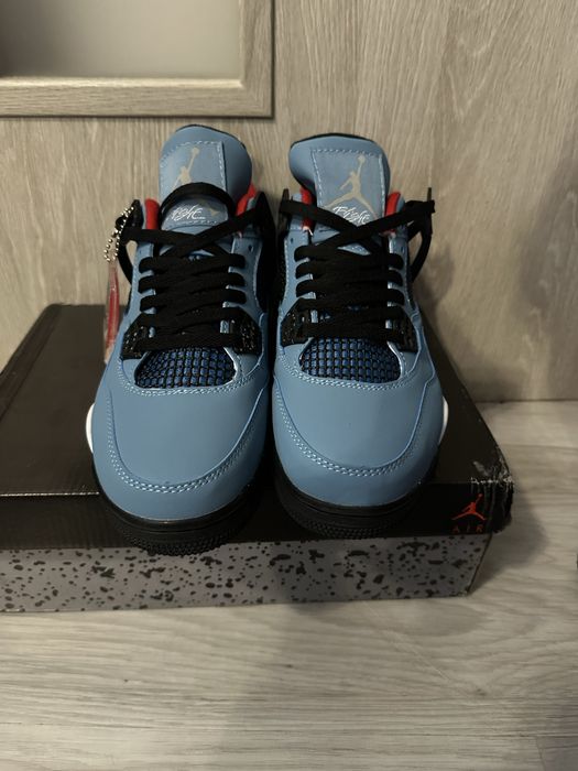 Nowe jordan 4 x travis scott