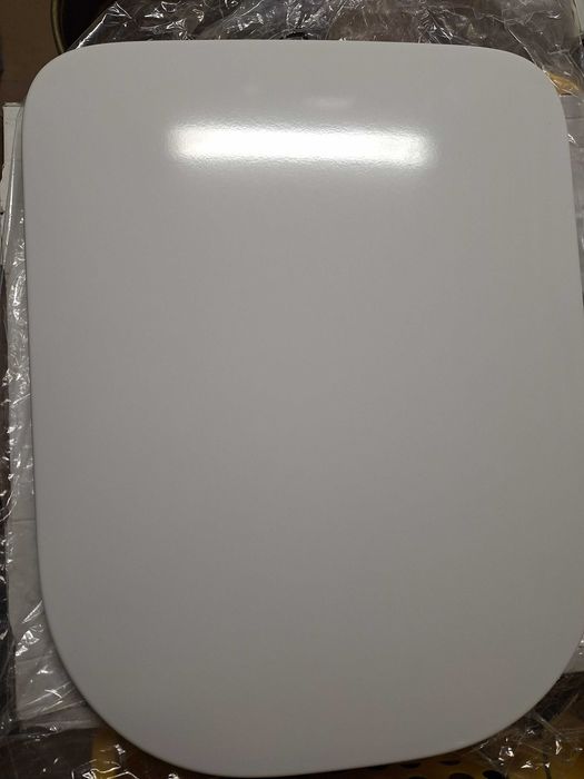 Deska Dante slim softclose wolnopadająca  GAP Roca