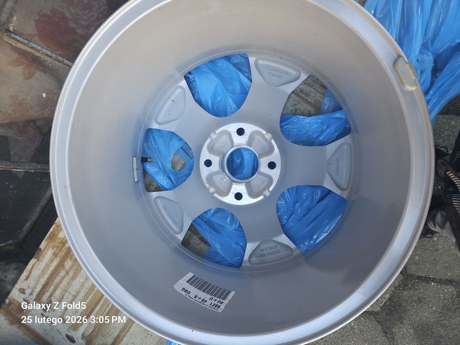 Felga aluminiowa 17 cali Peugeot nowa