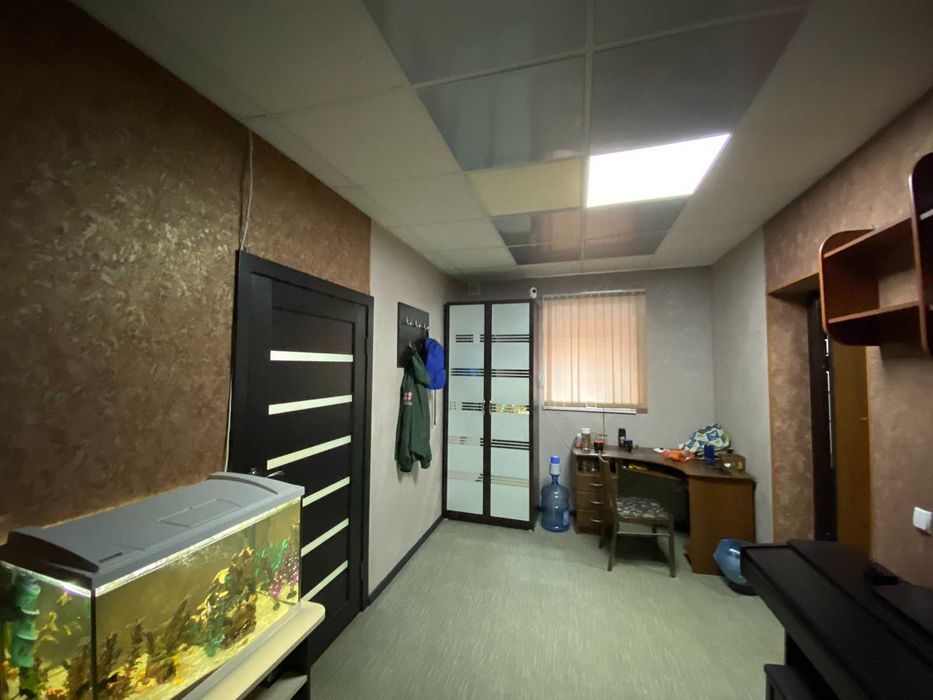 Комерційна нерухомість за адресою вул. Героїв Крут (площа 92 м²) - Atlanta.ua - фото 2