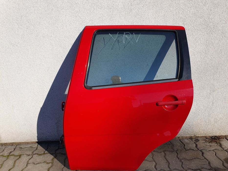 Daihatsu YRV M2 drzwi lewy tył tylne lewe kompletne