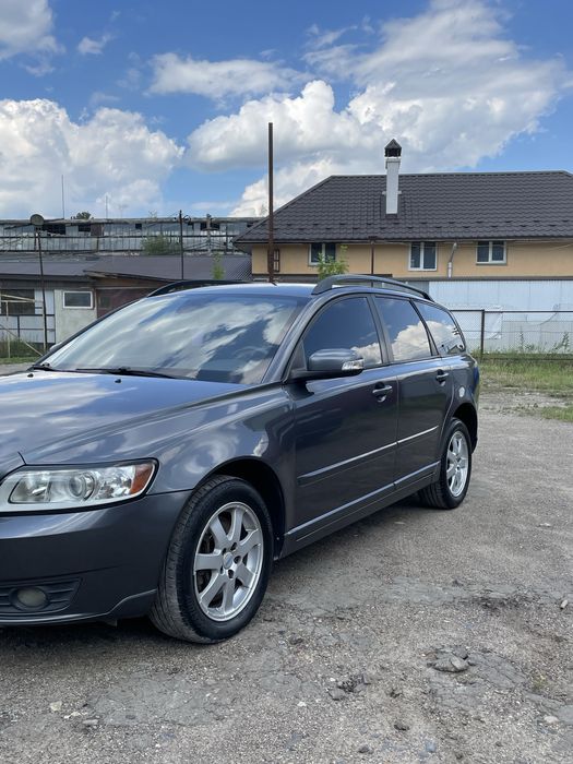 Продам Вольво В50 2.0 дизель Volvo v50 2.0 diesel