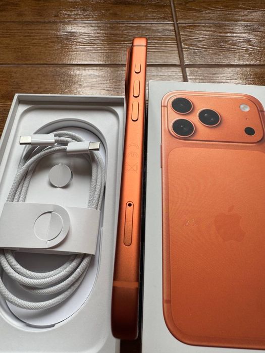 iPhone 17 pro,256 gb