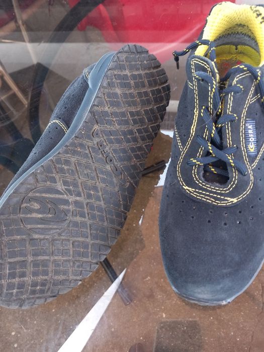 Sapatos biqueira aço 38