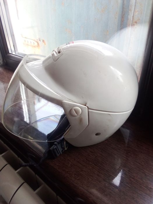 Шлем мотоциклетный ,для мопеда , скутер