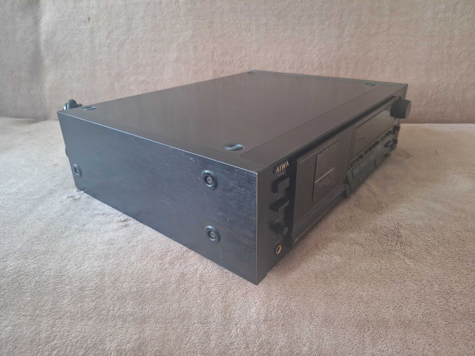 Magnetofon AIWA XK-009